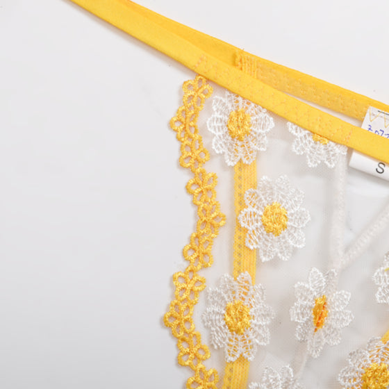 La Belle Fantastique 2 Pc Daisy Embroidery Sexy Lingerie Fashion Lingerie