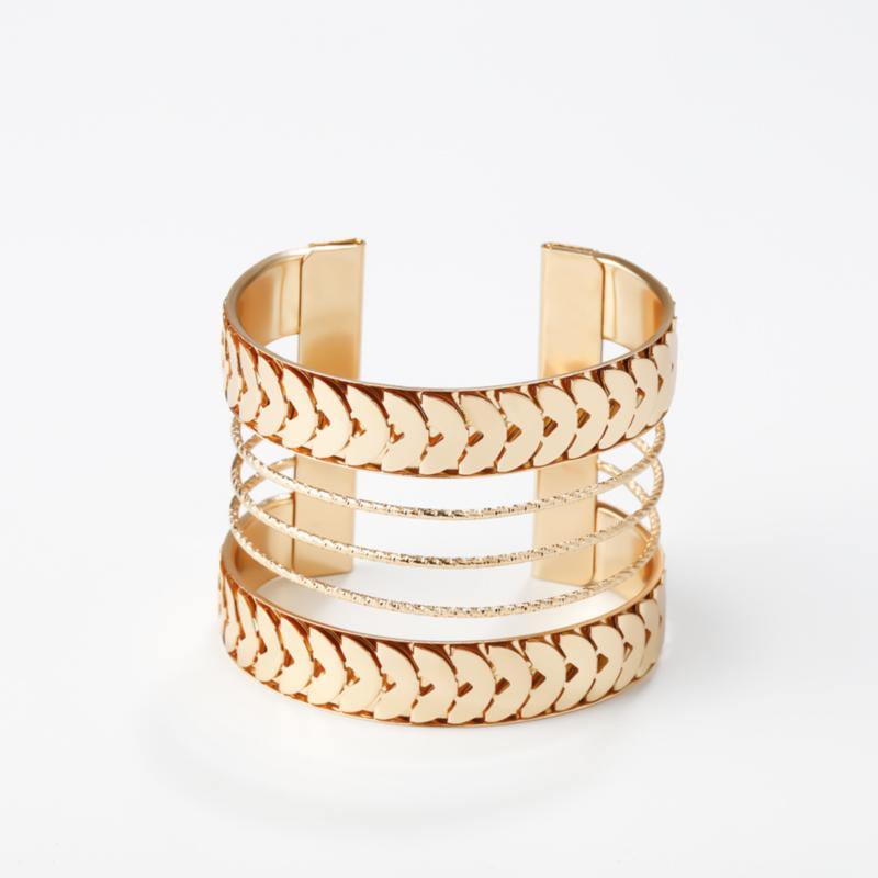 La Belle Fantastique Vintage solid cuff bracelet | Bangle Bracelet | Bracelet for Women | gold bangle Bracelet | Cuff Bracelet | Open Cuff Bracelet - La Belle Fantastique