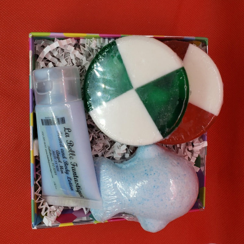 La Belle Fantastique Travel size Men's 4 Piece set | 2 sets Peppermint soap | BathBomb | Hand Lotion - La Belle Fantastique