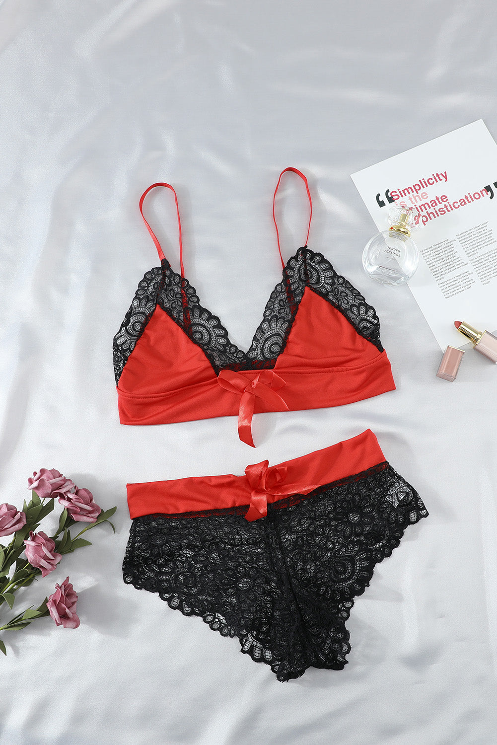 La Belle Fantastique 2 Pieces Red and Black Bowknot