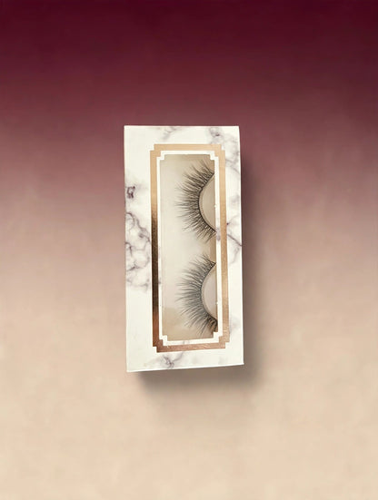 Natural Wispy Lashes – Single Pair (Marble Box)