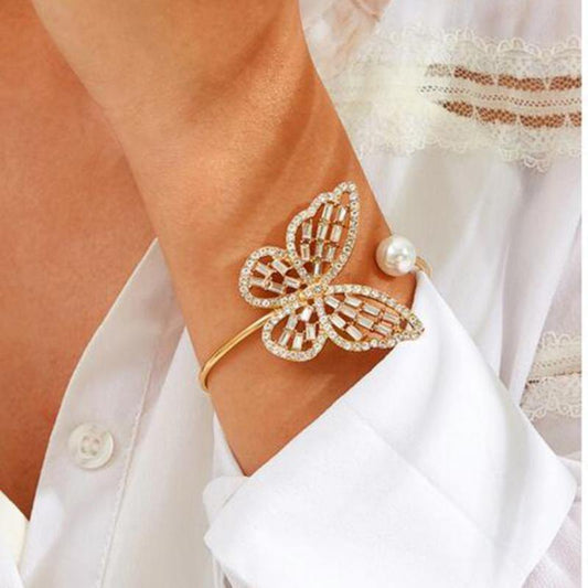 La Belle Fantastique Butterfly rhinestone solid cuff bracelet | Bangle Bracelet | Bracelet for Women | gold bangle Bracelet | Cuff Bracelet - La Belle Fantastique 