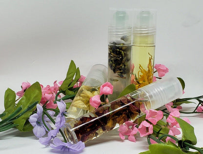 Lip Oil | lip Oil wholesale | Lip Care | Lip Polish | Yummy Lip Oil - La Belle Fantastique 