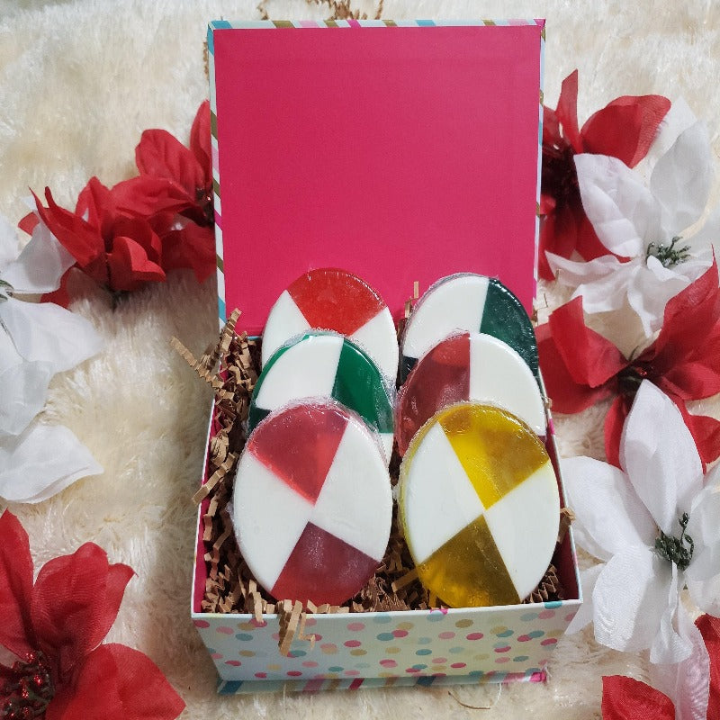 Spa Gift Set for Women, Spa Gift Set for Mom, Gift Set Handmade Soap, Gifts Under 25, Natural Bath Gift Basket Women | 6 Peppermint soaps - La Belle Fantastique 