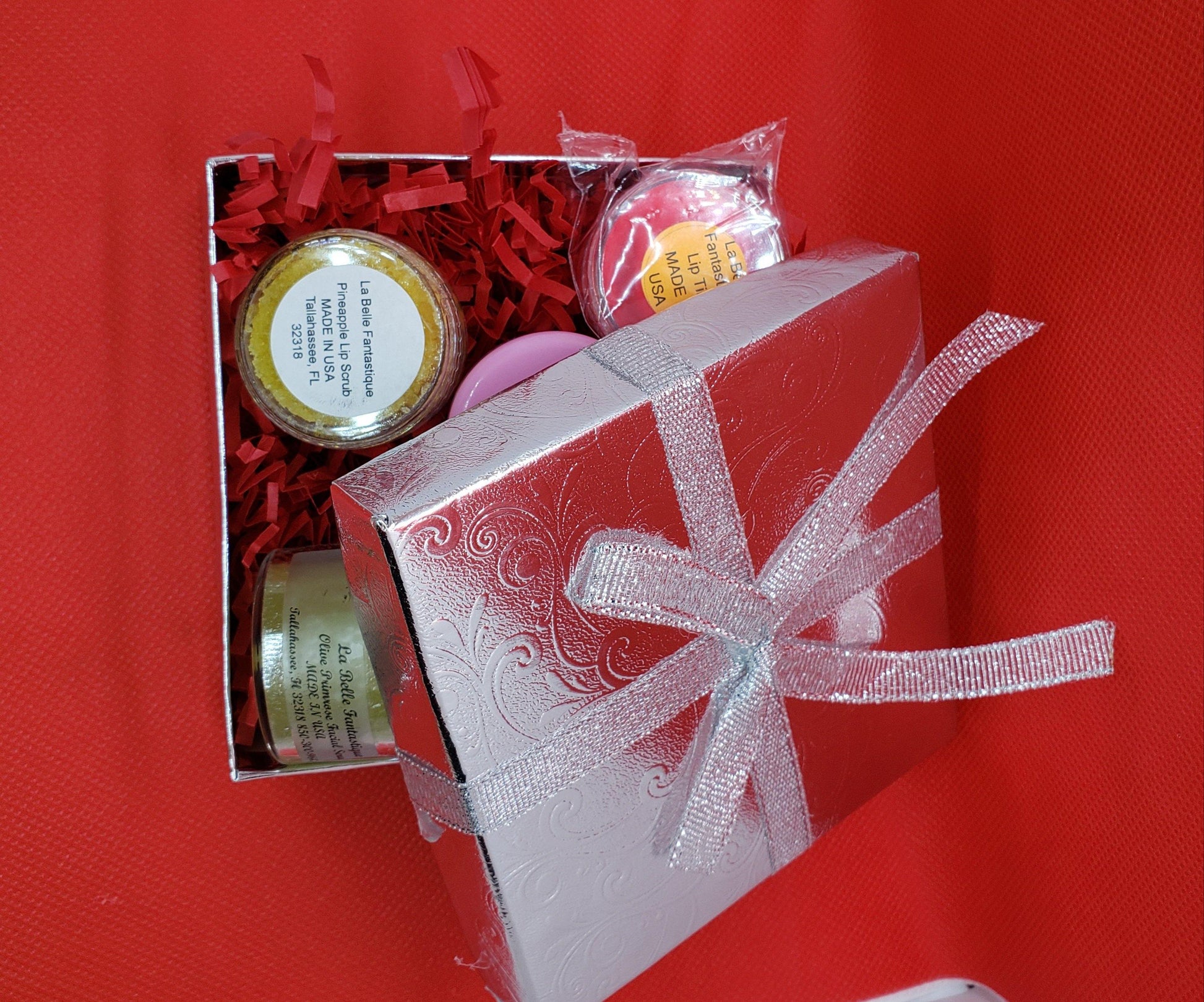 Spa Gift Set for Women, Spa Gift Set for Mom, Gifts Under 30, Natural Bath Gift Basket Women | Lip and Face set - La Belle Fantastique 
