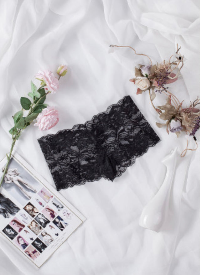 La Belle Fantastique Black Translucent Lace Panty