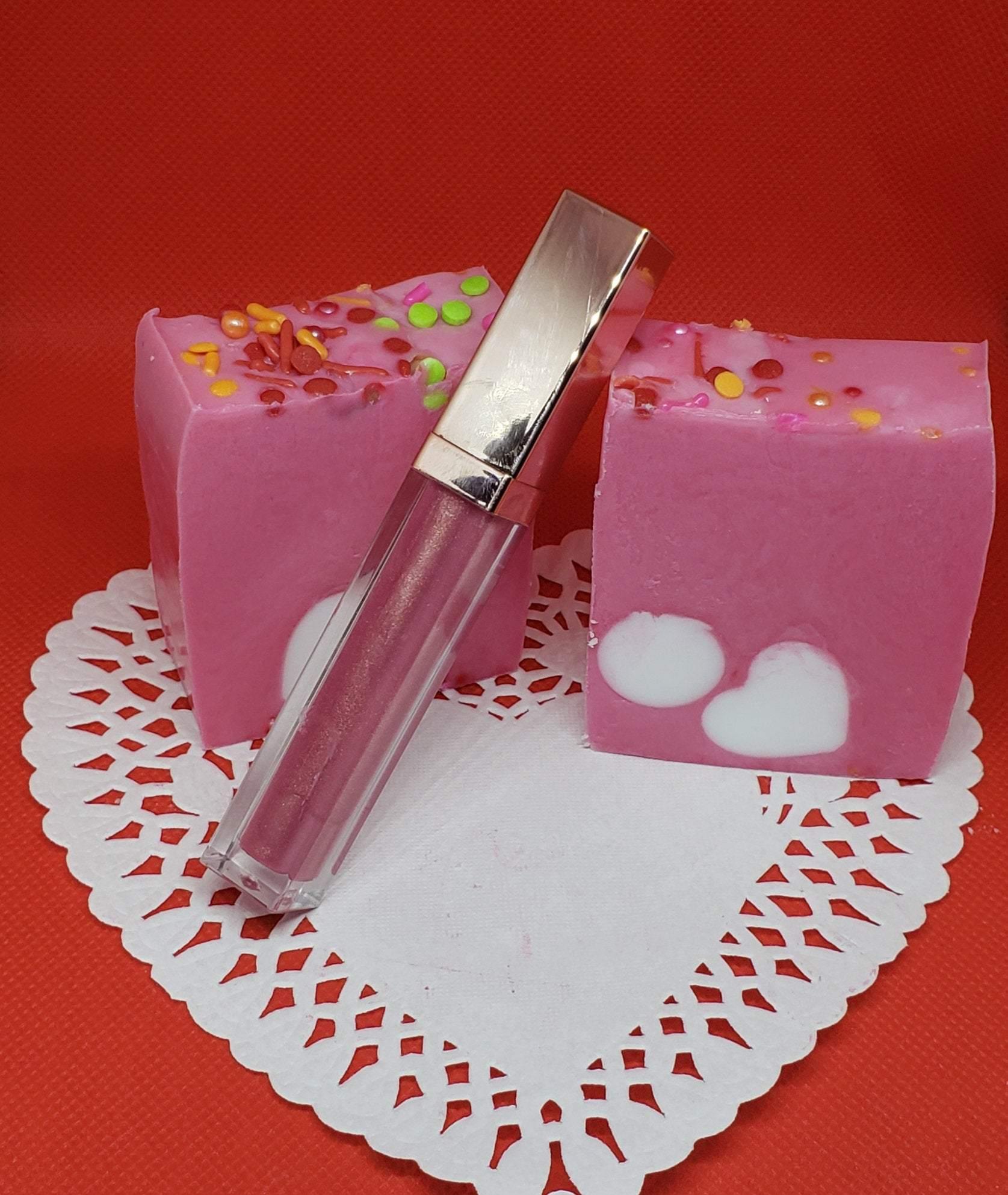 Love & Sprinkles | goat milk soap | goat milk | milk and honey - La Belle Fantastique 